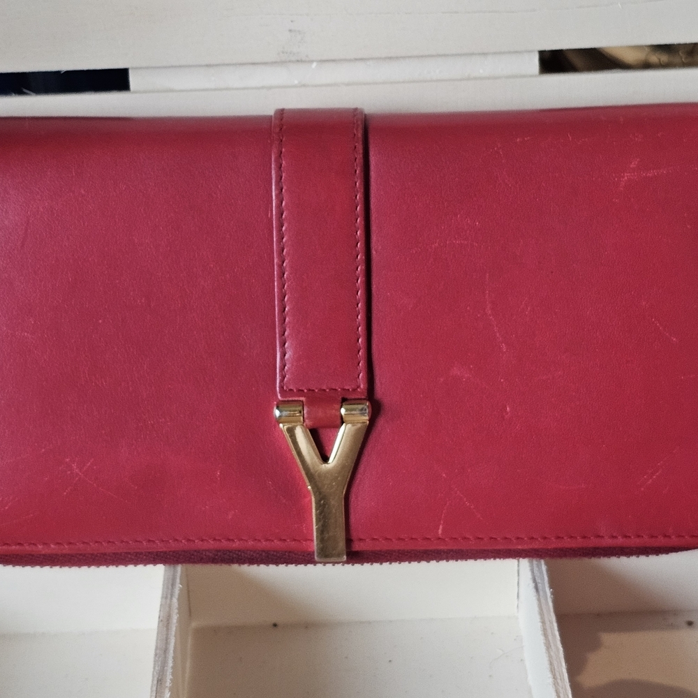 YSL Yves Saint Laurent 2014 "Y" Ligne "Chyc" Continental Wallet w/Wristlet - Picture 5 of 13